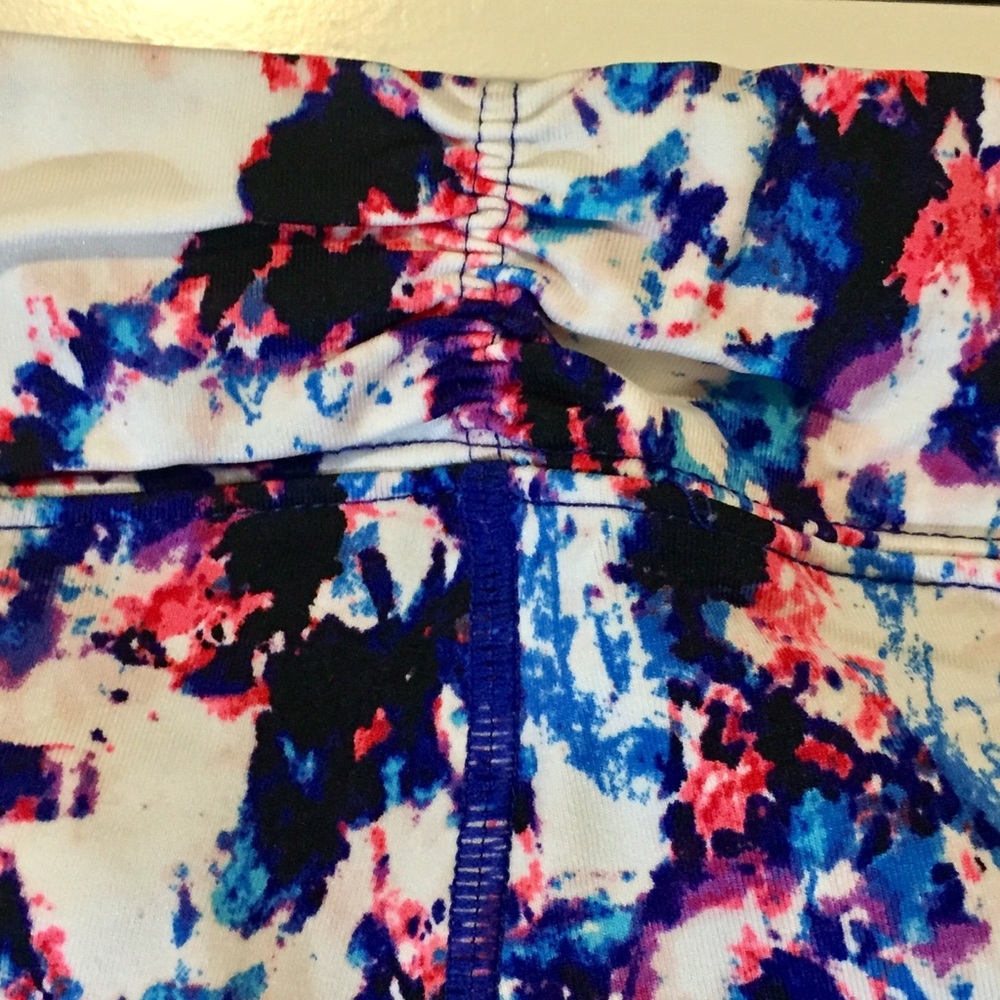 Calvin Klein Performance Crop Leggings Tie Dye Print Size Medium - Picture 6 of 6